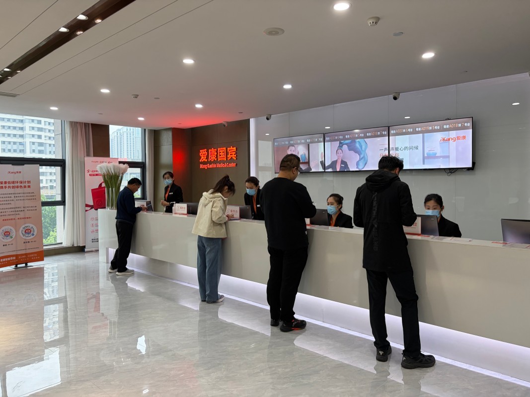 Yantai Double Plastic Industry organisiert körperliche Untersuchungen der Mitarbeiter und Teambuilding-Aktivitäten
